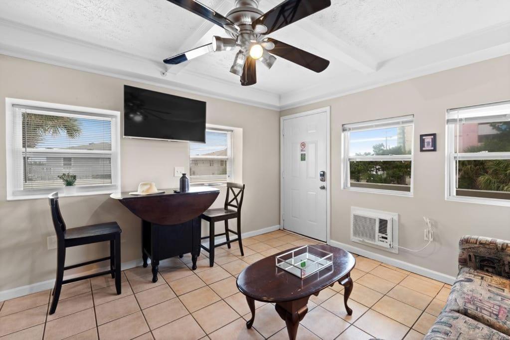 Perfect Location 1Br Pool Parking Outside Area 8 Lägenhet Myrtle Beach Exteriör bild
